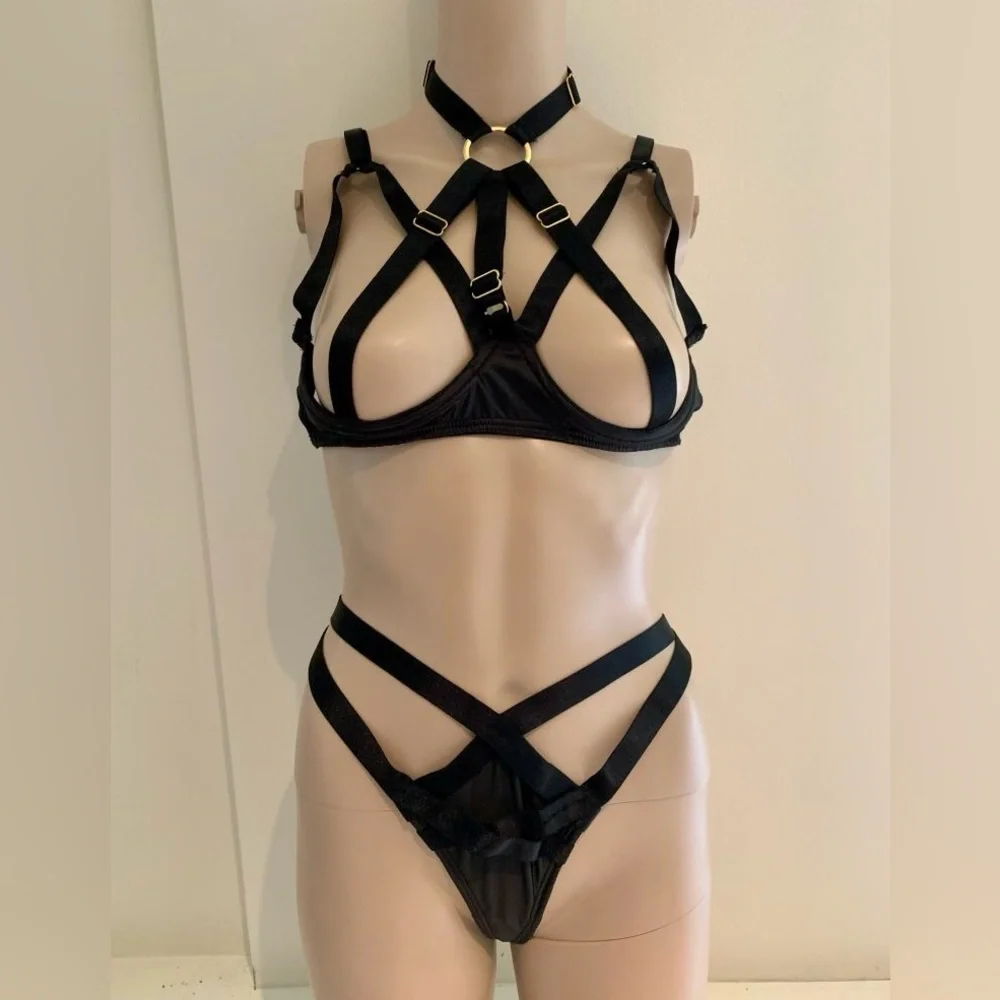 Colette & Sebastian Bondage Bra and Panty Set (sample) - Picture 1 of 1